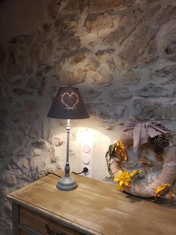 Le Chateau Camps-sur-l'Agly Esterno foto