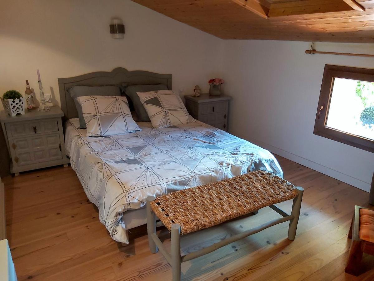 Le Chateau Camps-sur-l'Agly Esterno foto