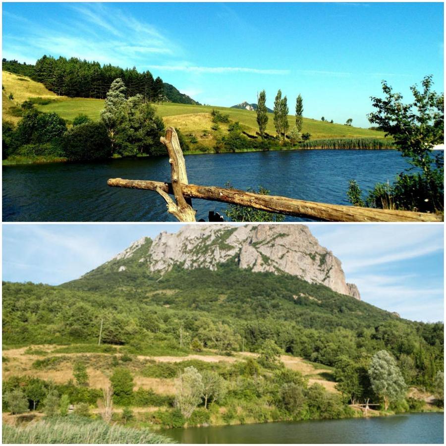Le Chateau Camps-sur-l'Agly Esterno foto