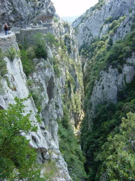 Le Chateau Camps-sur-l'Agly Esterno foto